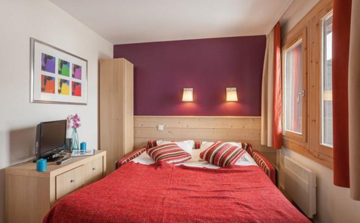 Plagne Lauze, La Plagne, Double Bedroom 2